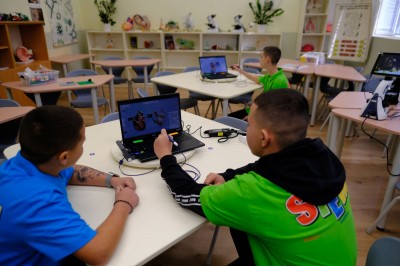 STEM център в ПГ по битова техника